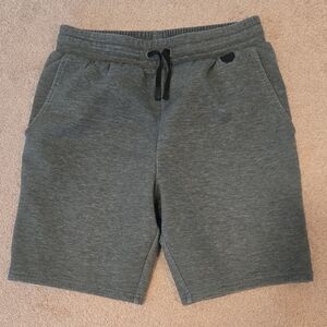 Under Armour Men's Green Athletic Shorts